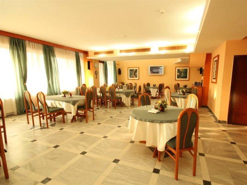 Hotel Kristal Palas Prilep Bagian luar foto